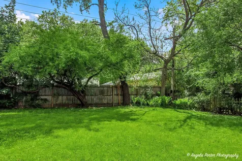 2511 Western Avenue Waukegan IL 60087
