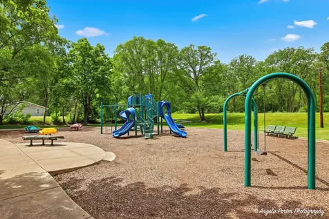 2511 Western Avenue Waukegan IL 60087