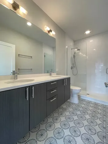 4557 South Prairie Avenue Chicago IL 60653