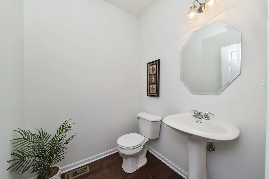 2511 Dunraven Avenue Naperville IL 60540