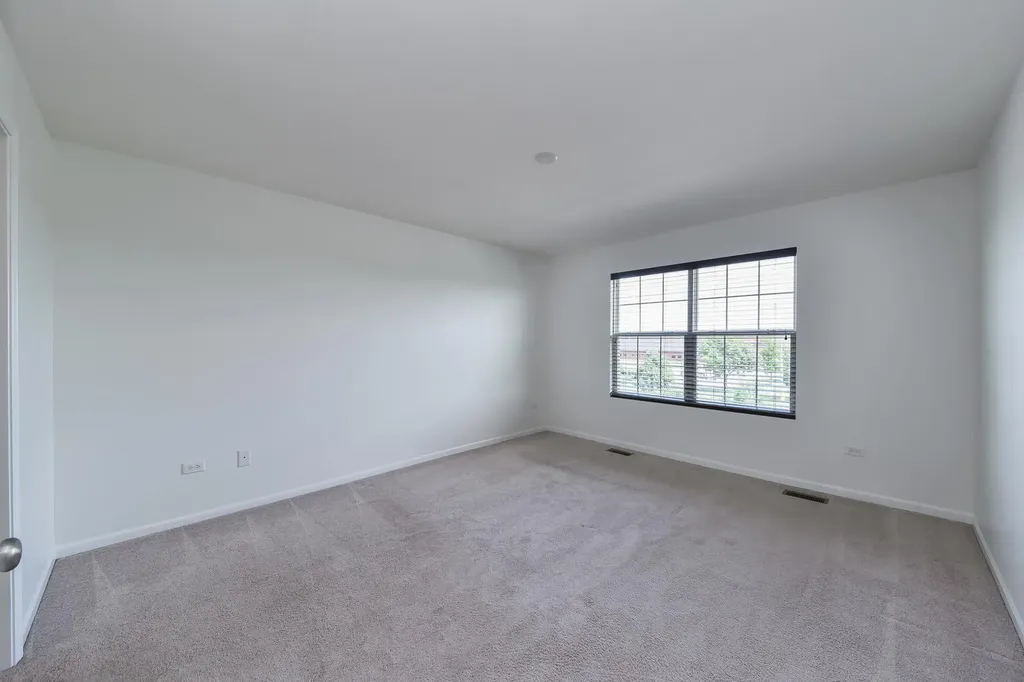 2511 Dunraven Avenue Naperville IL 60540