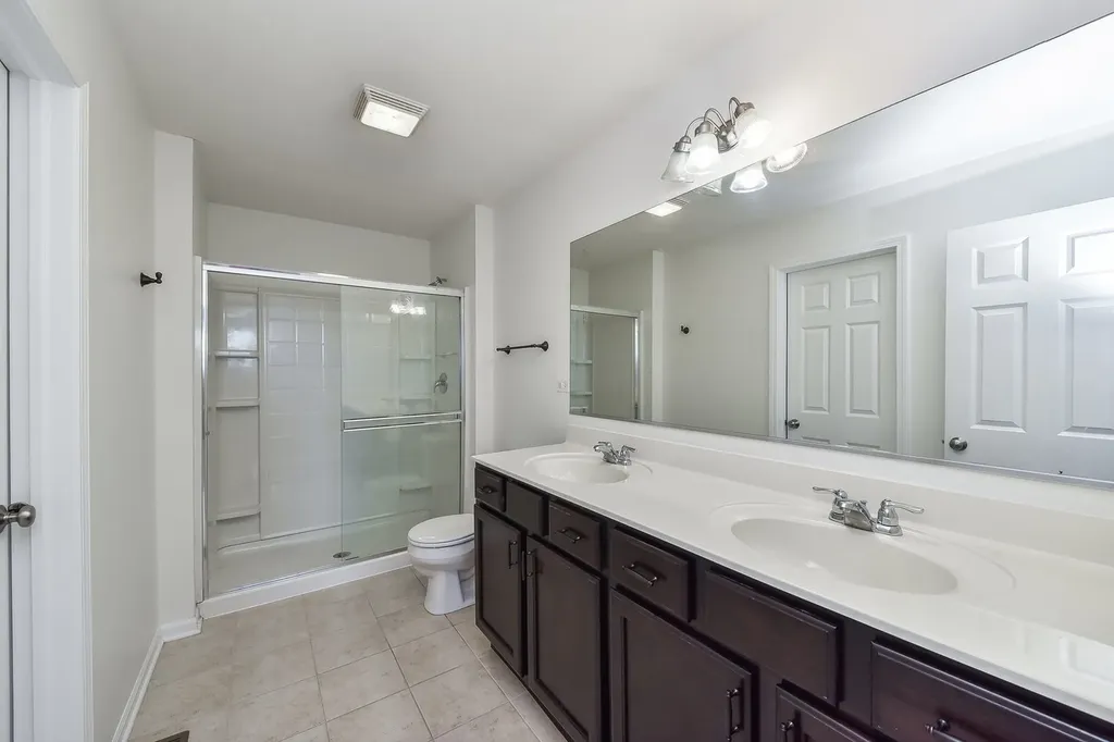 2511 Dunraven Avenue Naperville IL 60540