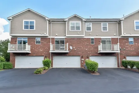 2511 Dunraven Avenue Naperville IL 60540