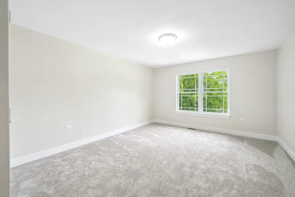 249 East Kenilworth Avenue Villa Park IL 60181