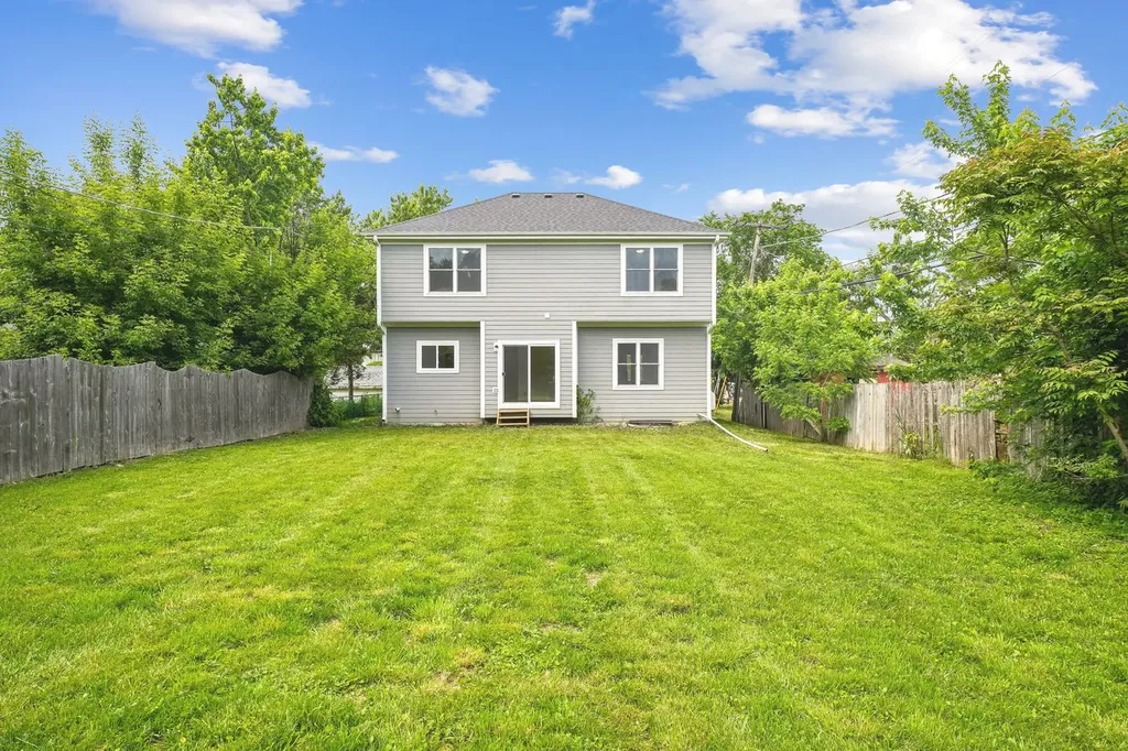 249 East Kenilworth Avenue Villa Park IL 60181