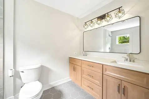 249 East Kenilworth Avenue Villa Park IL 60181