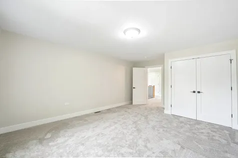 249 East Kenilworth Avenue Villa Park IL 60181