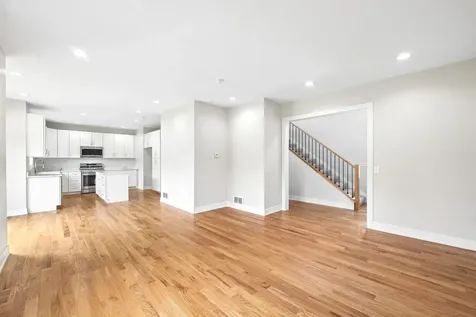 249 East Kenilworth Avenue Villa Park IL 60181