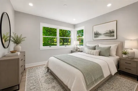 20 North Waverly Place Mount Prospect IL 60056