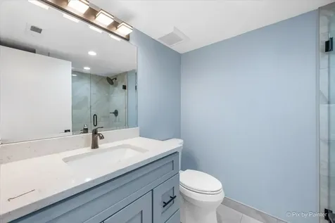 20 North Waverly Place Mount Prospect IL 60056