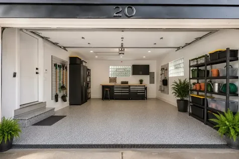 20 North Waverly Place Mount Prospect IL 60056