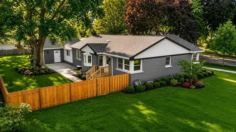 20 North Waverly Place Mount Prospect IL 60056