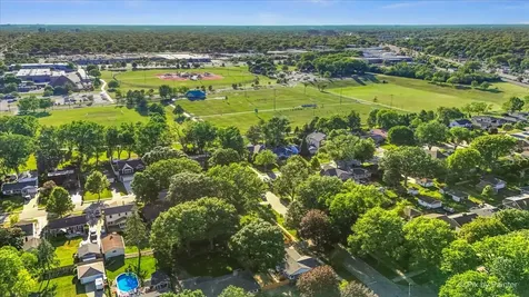 20 North Waverly Place Mount Prospect IL 60056