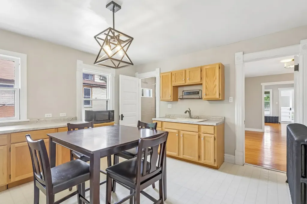 1211 South Jefferson Street Lockport IL 60441