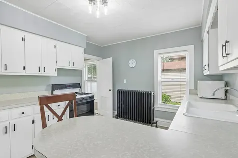 1211 South Jefferson Street Lockport IL 60441
