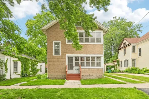 1211 South Jefferson Street Lockport IL 60441