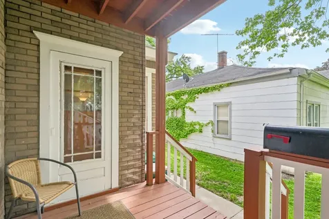 1211 South Jefferson Street Lockport IL 60441