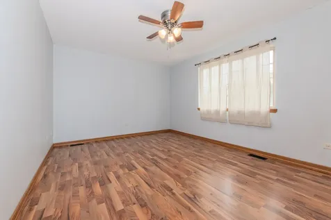 15609 Clifton Park Avenue Markham IL 60428