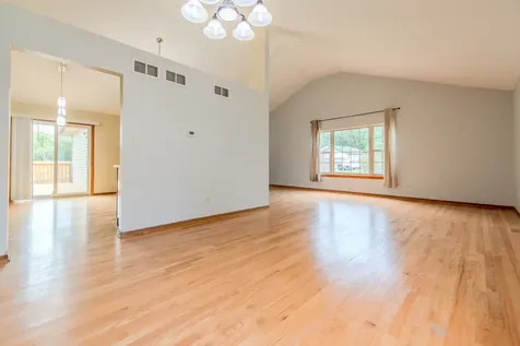 15609 Clifton Park Avenue Markham IL 60428