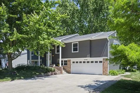 370 Arbor Gate Lane Buffalo Grove IL 60089
