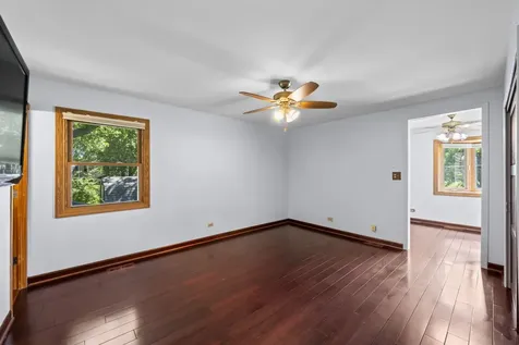 370 Arbor Gate Lane Buffalo Grove IL 60089