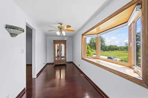 370 Arbor Gate Lane Buffalo Grove IL 60089