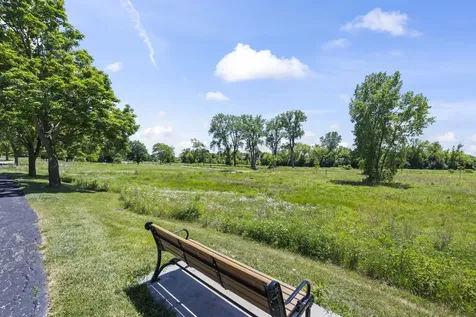 370 Arbor Gate Lane Buffalo Grove IL 60089