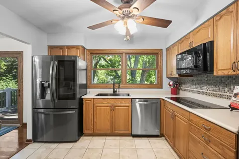 370 Arbor Gate Lane Buffalo Grove IL 60089