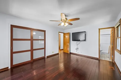 370 Arbor Gate Lane Buffalo Grove IL 60089