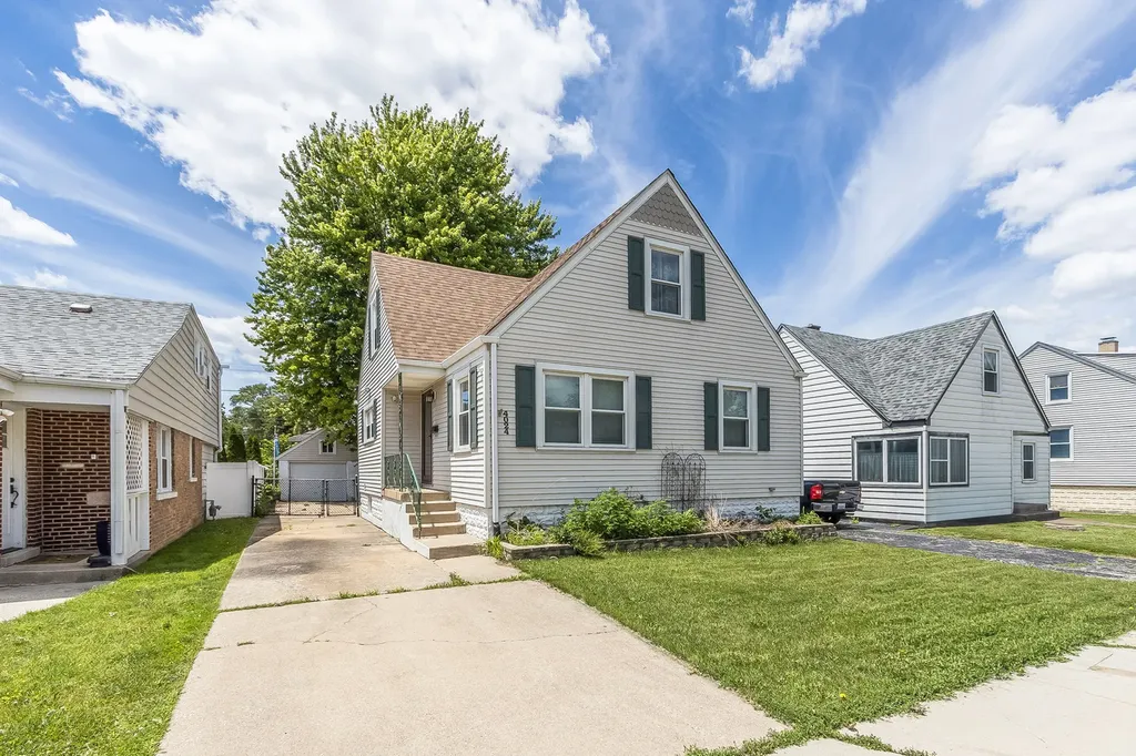 4024 Gage Avenue Lyons IL 60534