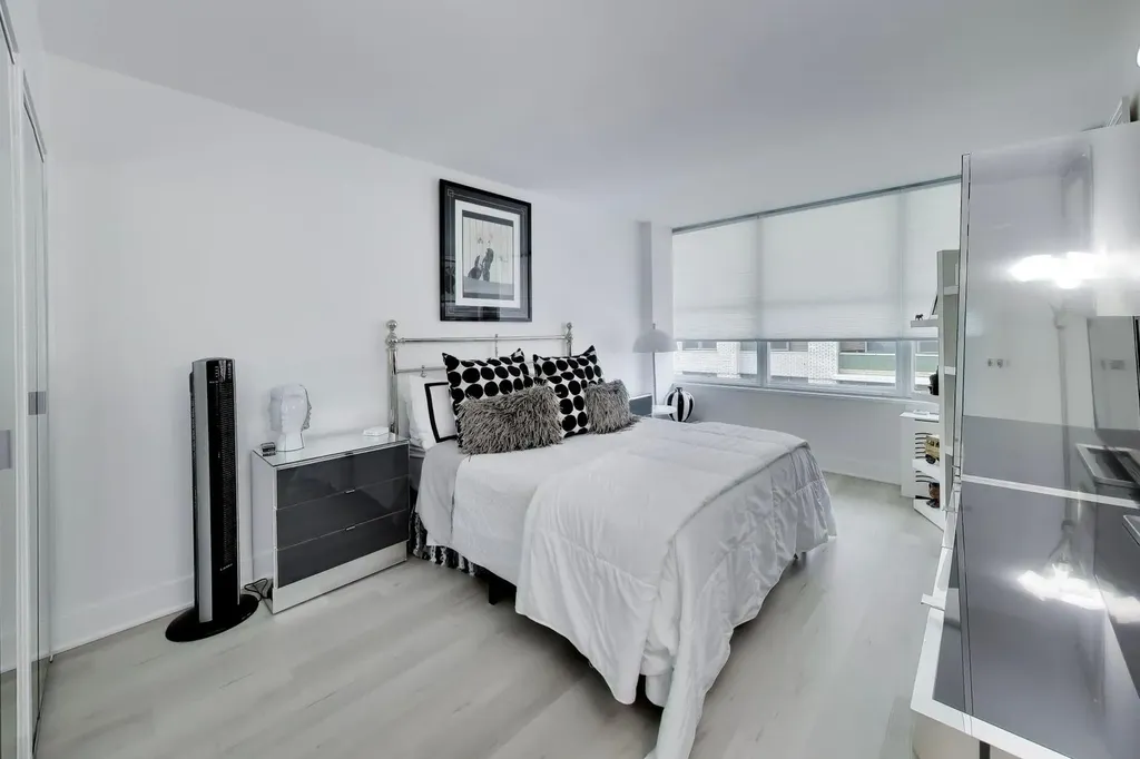 1000 North Lake Shore Drive Chicago IL 60611