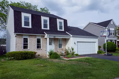 1284 Regent Drive Mundelein IL 60060