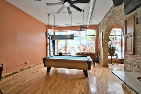 3034 West Montrose Avenue Chicago IL 60618