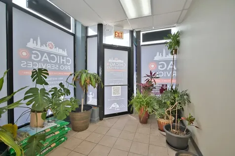 3034 West Montrose Avenue Chicago IL 60618