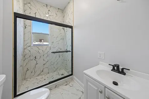 3221 East 91st Street Chicago IL 60617