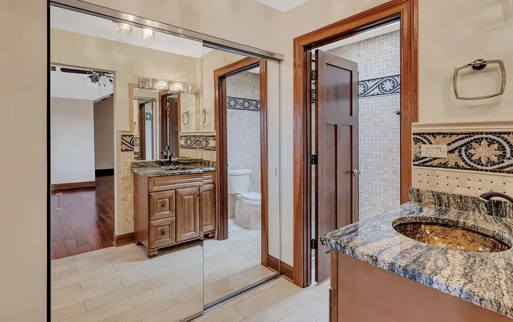 9041 Sunrise Lane Orland Park IL 60462
