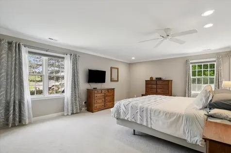1086 Polo Drive Lake Forest IL 60045