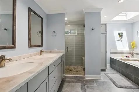 1086 Polo Drive Lake Forest IL 60045