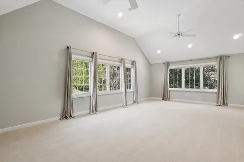 1086 Polo Drive Lake Forest IL 60045