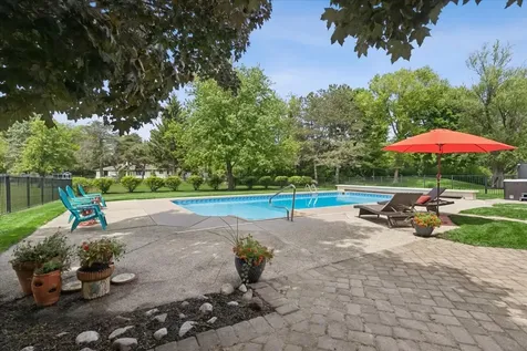 1086 Polo Drive Lake Forest IL 60045