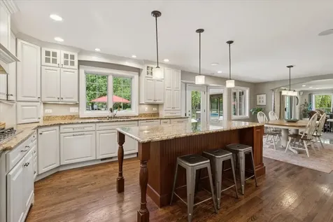 1086 Polo Drive Lake Forest IL 60045