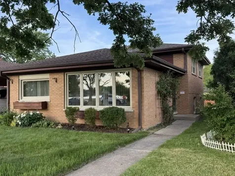 2185 Lee Street Des Plaines IL 60018