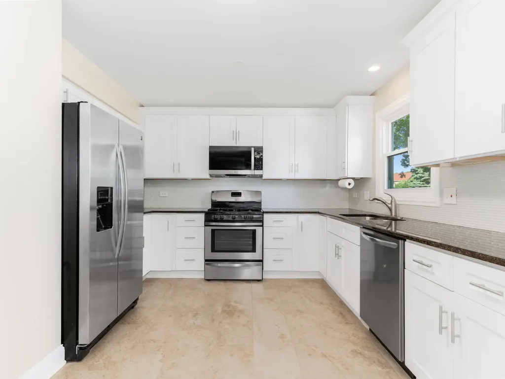 165 Park Meadow Lane Bolingbrook IL 60440