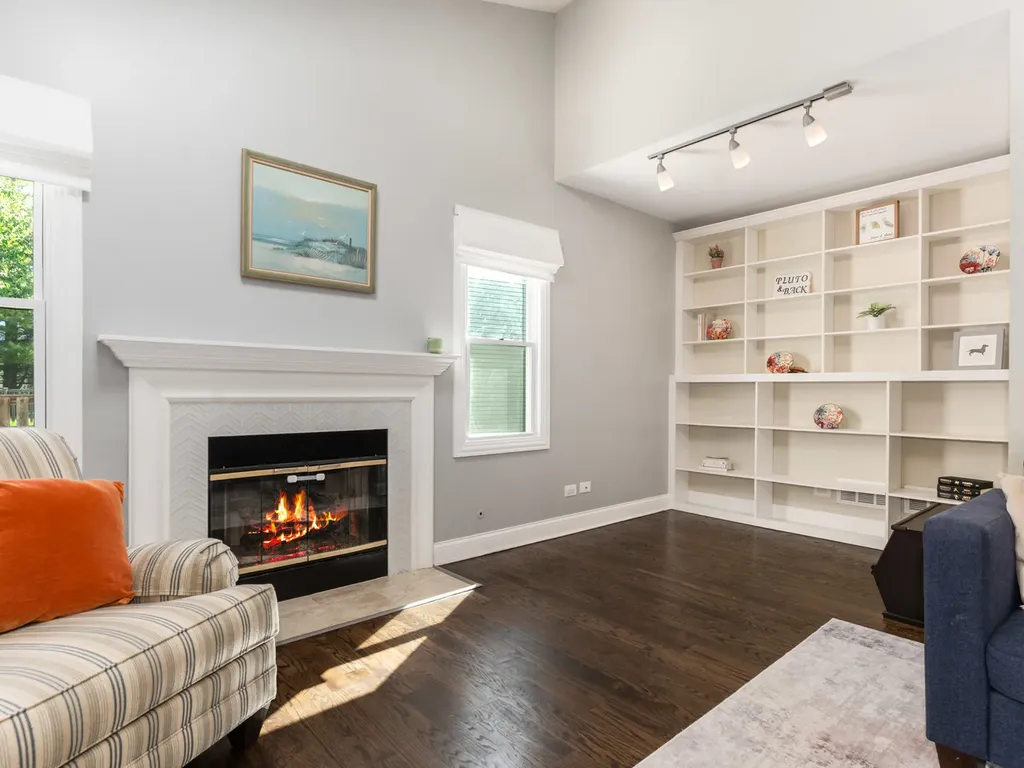 165 Park Meadow Lane Bolingbrook IL 60440