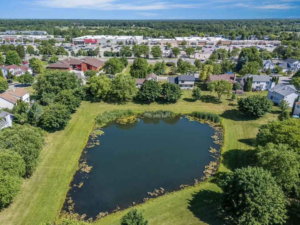 165 Park Meadow Lane Bolingbrook IL 60440