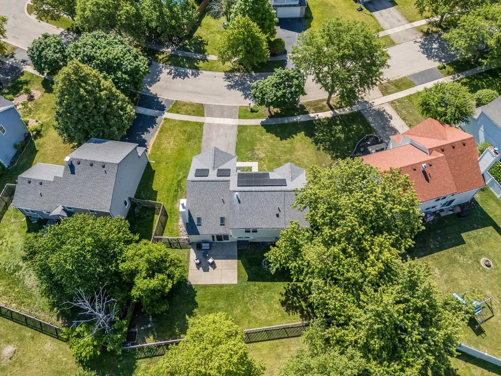 165 Park Meadow Lane Bolingbrook IL 60440