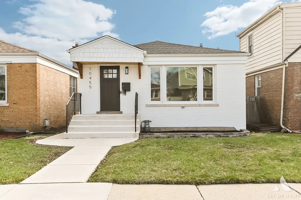 10455 South Whipple Street Chicago IL 60655