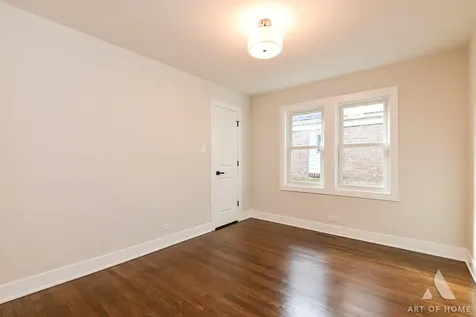 10455 South Whipple Street Chicago IL 60655