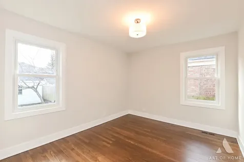 10455 South Whipple Street Chicago IL 60655