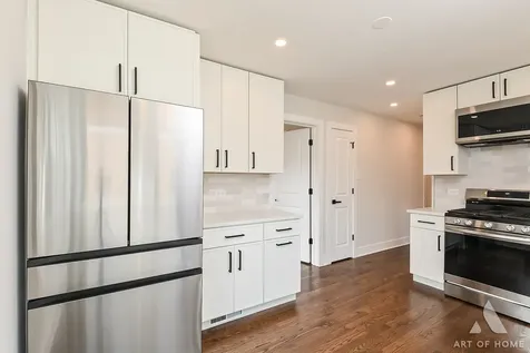 10455 South Whipple Street Chicago IL 60655